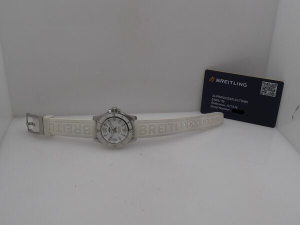 Breitling Superocean 36 A17316 Automatico WITH PAPERS & C.O.S.C. White DIAL & BEZEL Acciaio for Ladies