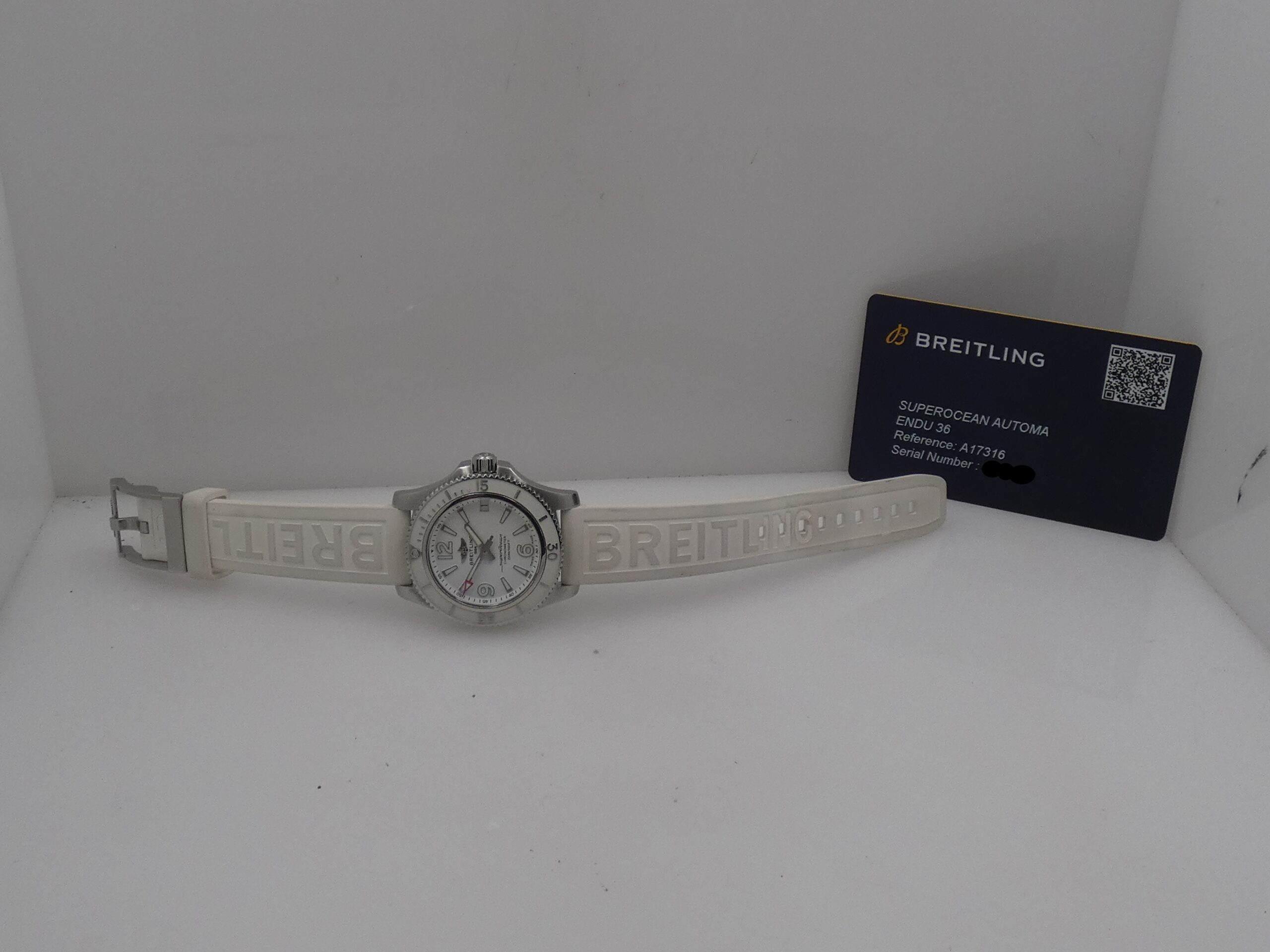 Breitling Superocean 36 A17316 Automatico WITH PAPERS & C.O.S.C. White DIAL & BEZEL Acciaio for Ladies - immagine 12