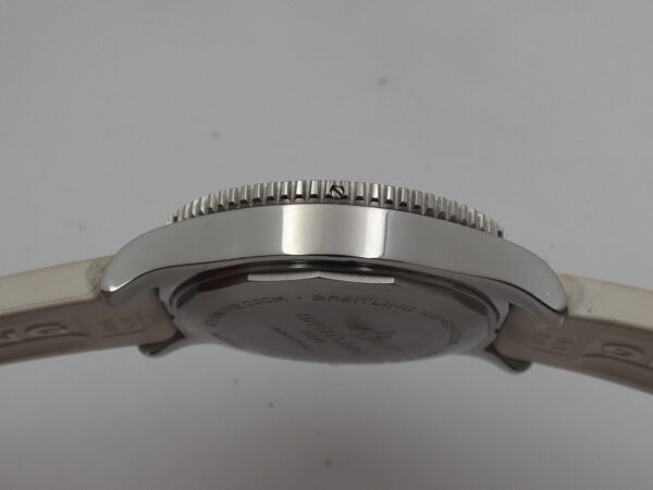 Breitling Superocean 36 A17316 Automatico WITH PAPERS & C.O.S.C. White DIAL & BEZEL Acciaio for Ladies