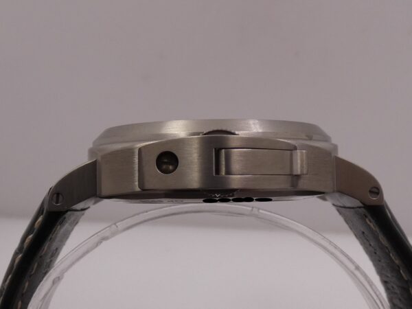 Panerai Luminor Base 8 Days Titanium 44mm PAM00562 BOX PAPERS & STICKERS Anno 2018 Manuale OP6938 BROWN SANDWICH DIAL Edizione Limitata 1000pc al Mondo