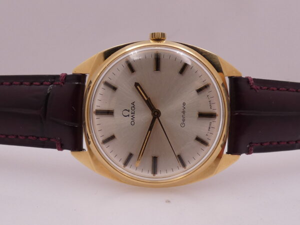 Omega Genève ORO MASSICCIO 18Kt ANNO 1969 Carica Manuale TOP CONDITION With BOX Ref. 181-91008