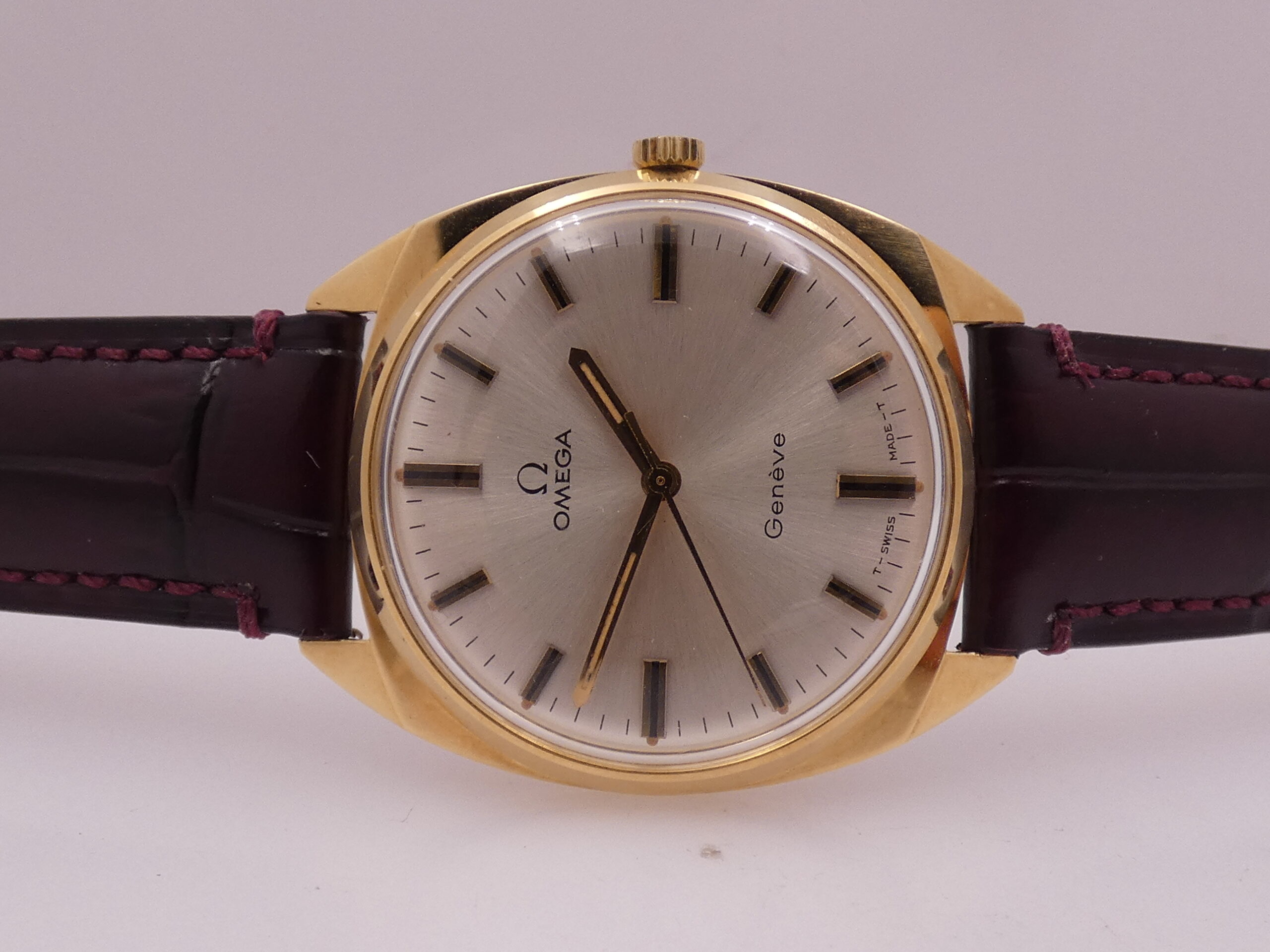 Omega Genève ORO MASSICCIO 18Kt ANNO 1969 Carica Manuale TOP CONDITION With BOX Ref. 181-91008 - immagine 4