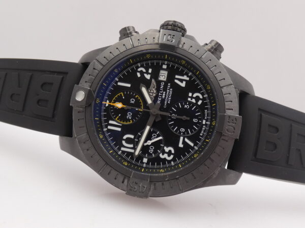 Cronografo Breitling Avenger 45 Night Mission V13317 BOX&PAPERS Titanio Automatic Chronometer