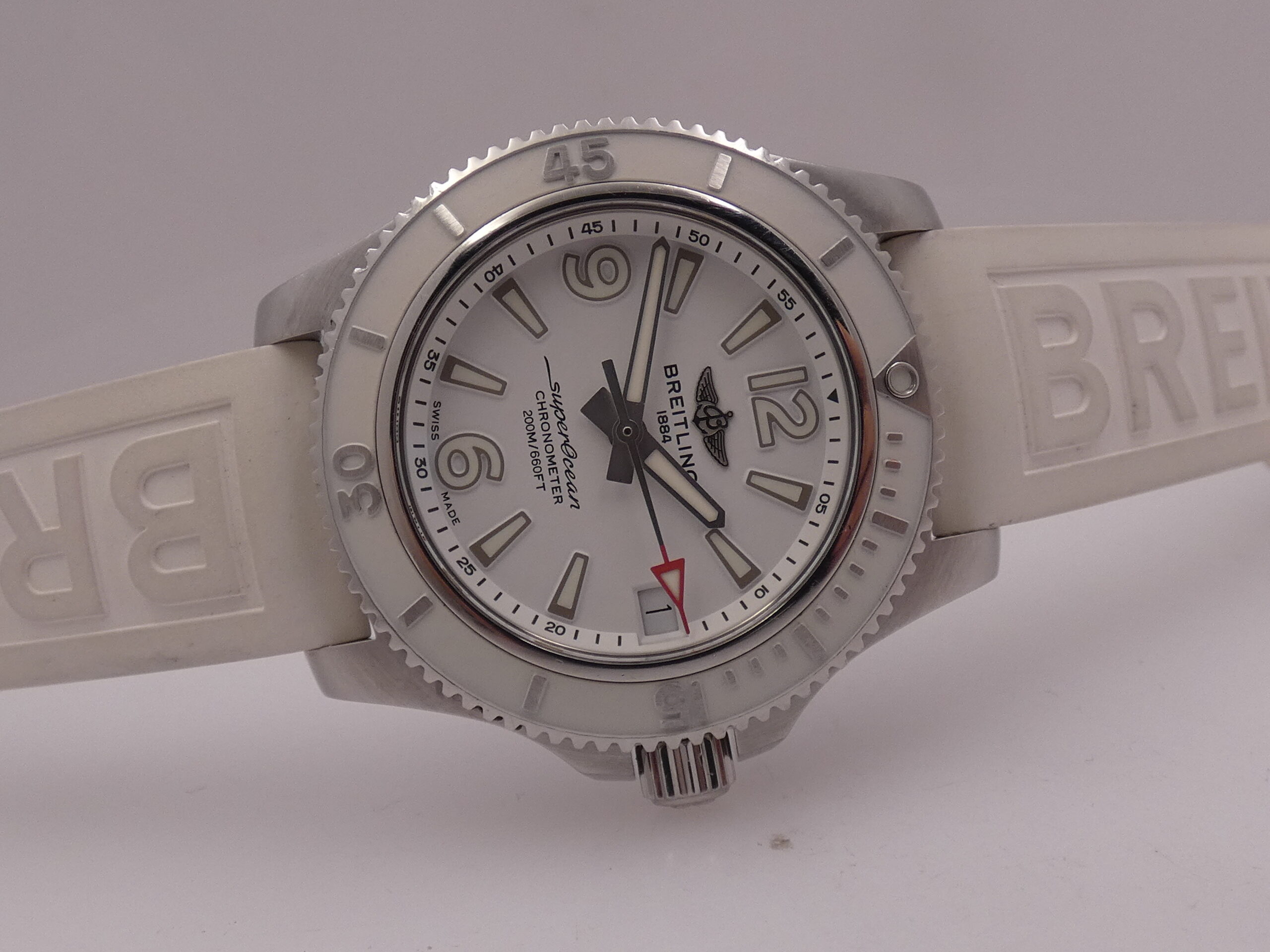 Breitling Superocean 36 A17316 Automatico WITH PAPERS & C.O.S.C. White DIAL & BEZEL Acciaio for Ladies - immagine 7