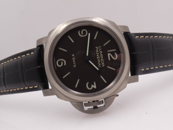 Panerai Luminor Base 8 Days Titanium 44mm PAM00562 BOX PAPERS & STICKERS Anno 2018 Manuale OP6938 BROWN SANDWICH DIAL Edizione Limitata 1000pc al Mondo