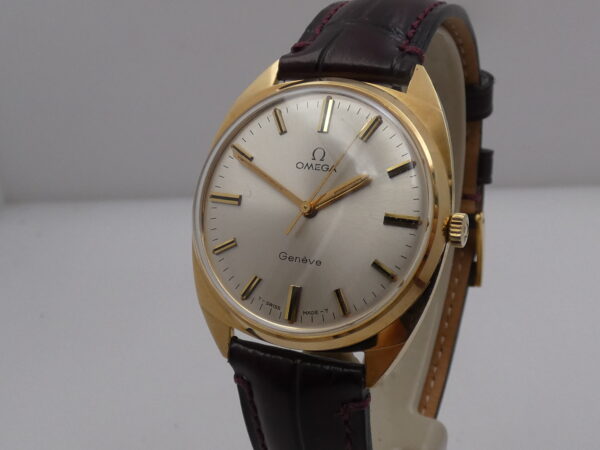 Omega Genève ORO MASSICCIO 18Kt ANNO 1969 Carica Manuale TOP CONDITION With BOX Ref. 181-91008