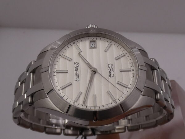 Eberhard & Co. Aquadate Grande Taille 41041 CA NEW BOX&PAPERS Automatico Anno 2026 Braccialato MAI INDOSSATO