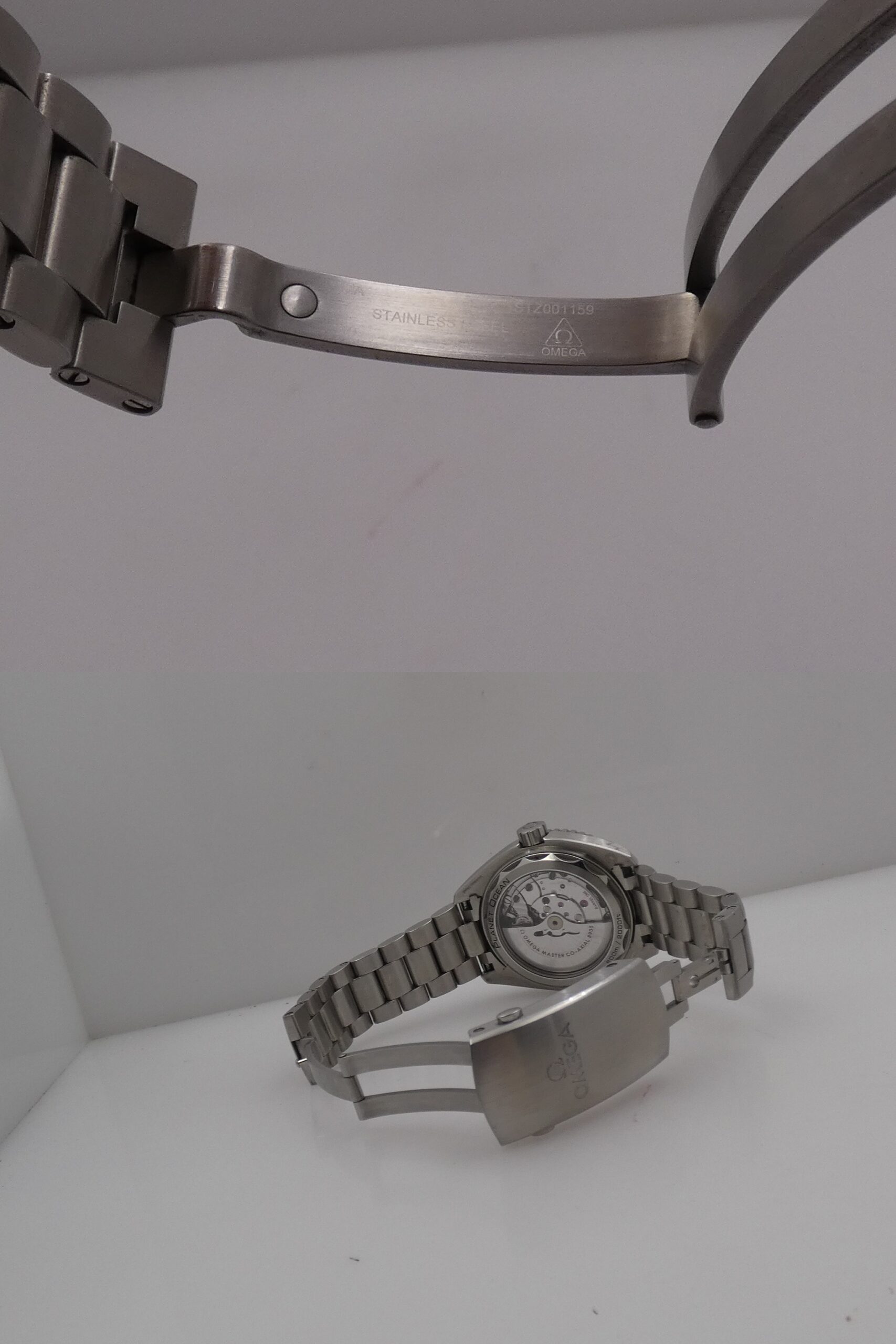 Omega Seamaster Planet Ocean 600m METAS Master Chronometer Co-Axial BOX&PAPERS Maggio 2021 Automatico Acciaio Braccialato 215.30.44.21.04.001 - immagine 13