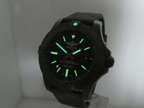 Breitling Avenger Blackbird 44 V17311 WITH PAPERS & C.O.S.C. Anno 2019 Automatico Titanio & Black DLC