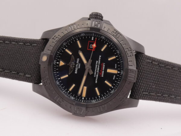 Breitling Avenger Blackbird 44 V17311 WITH PAPERS & C.O.S.C. Anno 2019 Automatico Titanio & Black DLC