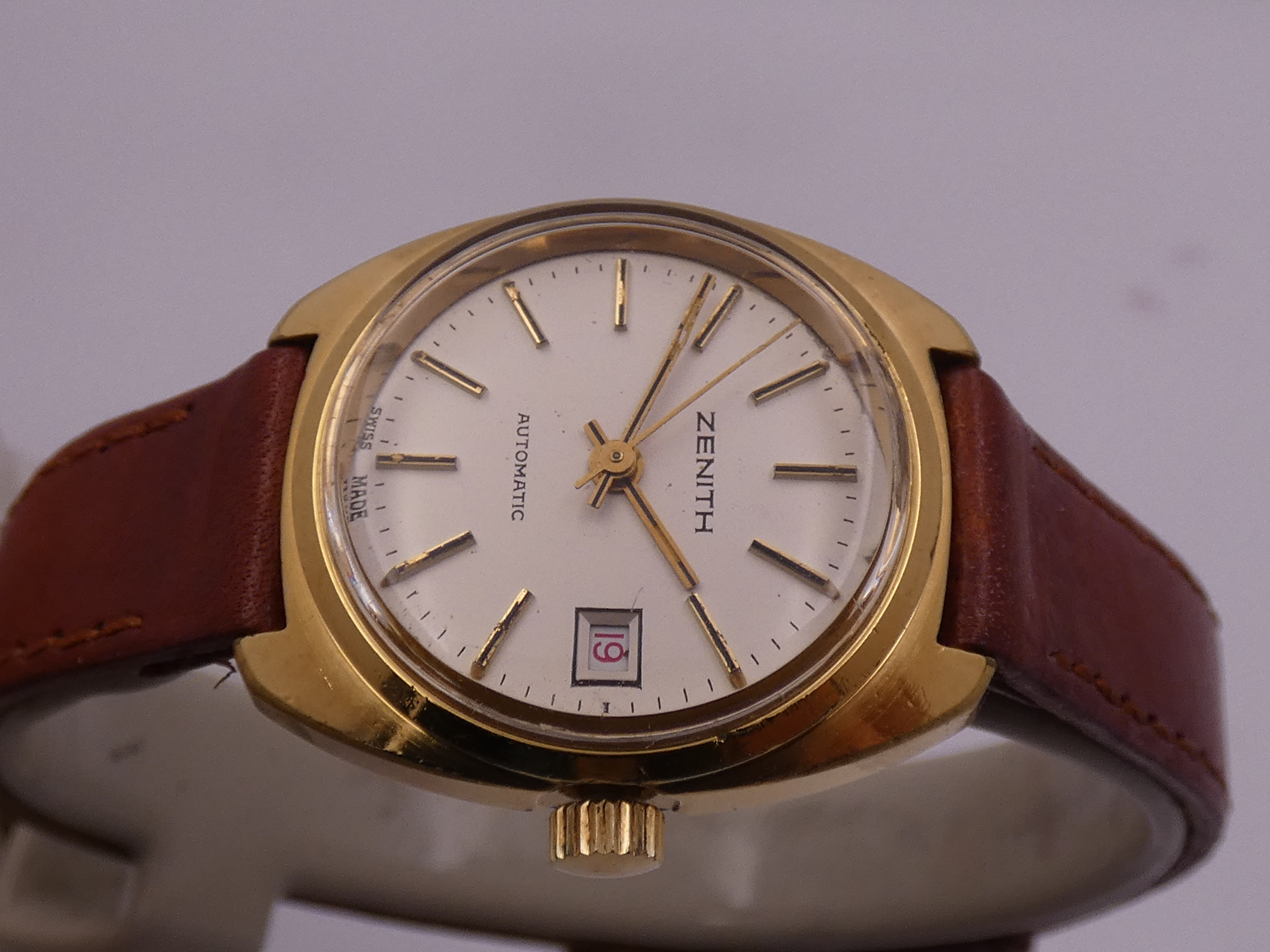 Zenith Lady Automatic Vintage APPENA REVISIONATO Ghiera Elettroplaccata Oro 18Kt & Acciaio RED DATE Anni 70's 20.0660.485 - immagine 3