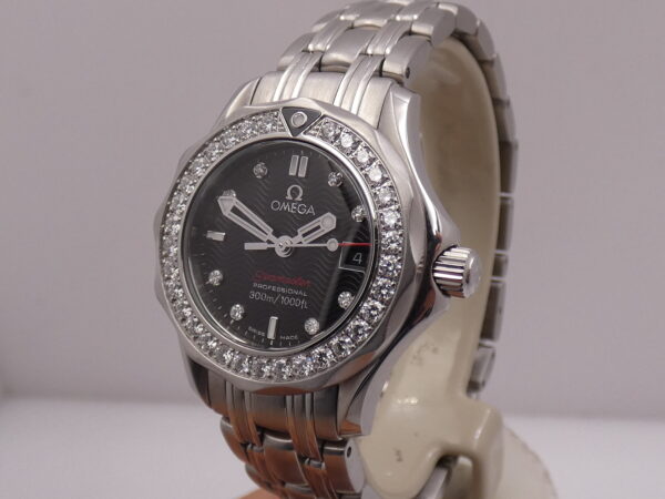 Omega Seamaster Diver 300 M Lady DIAMONDS BEZEL & DIAL With PAPERS Anno 2016 Acciaio 212.15.28.61.51.001