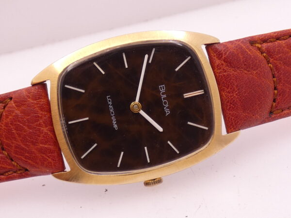 Bulova Longchamp Tonneau Vintage ANNI '70s Radica Dial 18Kt G.F. Carica Manuale Ref. 7630