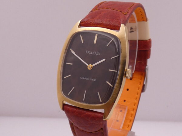 Bulova Longchamp Tonneau Vintage ANNI '70s Radica Dial 18Kt G.F. Carica Manuale Ref. 7630