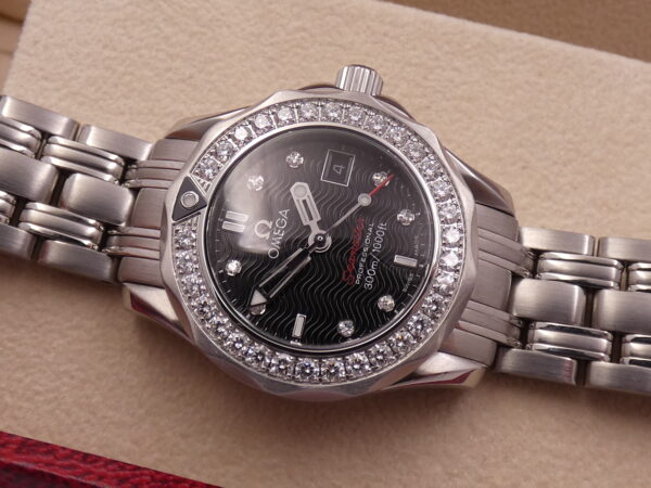 Omega Seamaster Diver 300 M Lady DIAMONDS BEZEL & DIAL With PAPERS Anno 2016 Acciaio 212.15.28.61.51.001